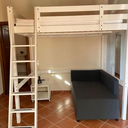 Monolocale Apartment Massarosa Bagian luar foto